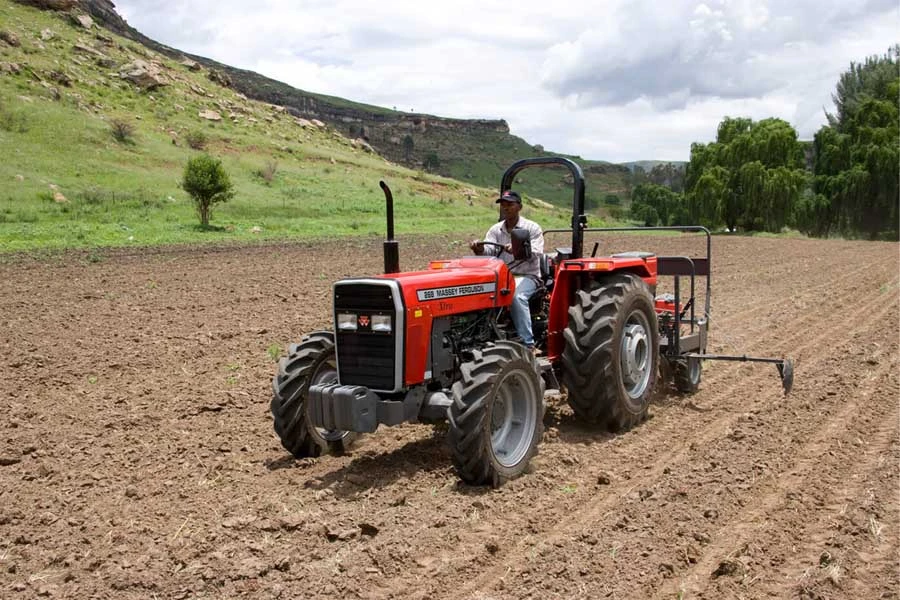 The Advantages Of Four Wheel Drive Tractors In South Africa Massey Ferguson South Africa